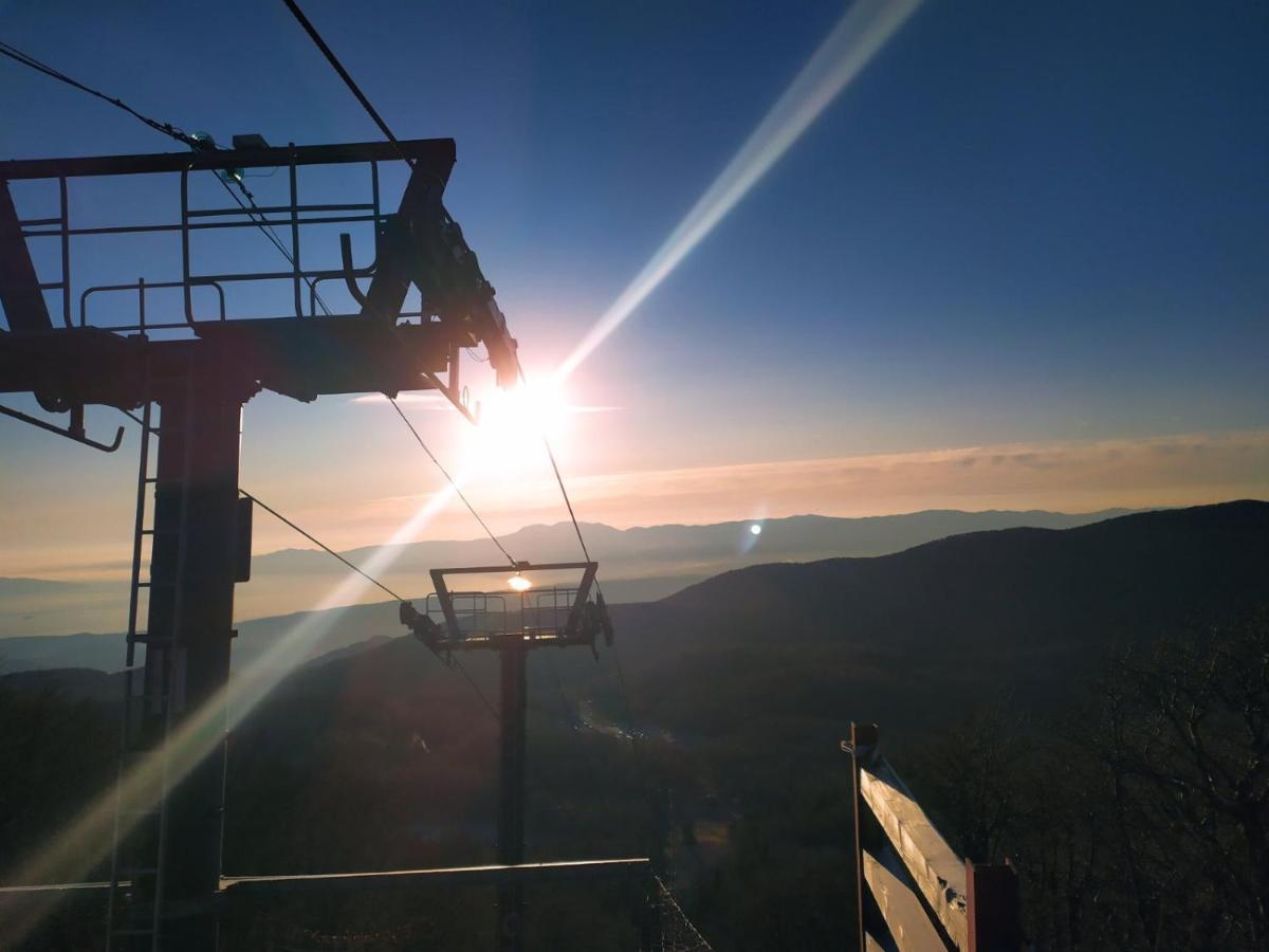 Great Mountain B&B Platak 외부 사진