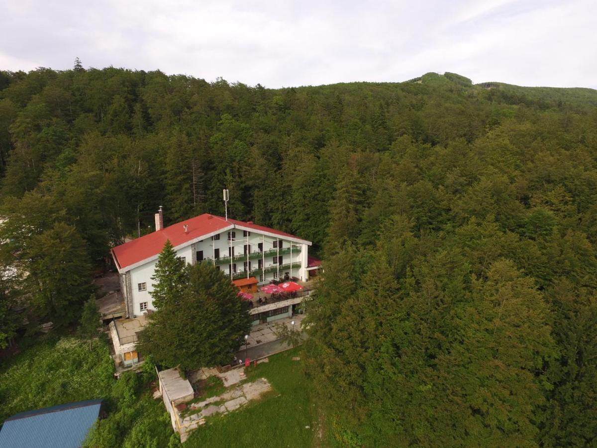 Great Mountain B&B Platak 외부 사진
